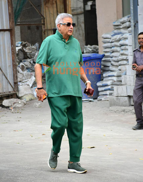 photos boney kapoor snapped walking on the street in khar 2