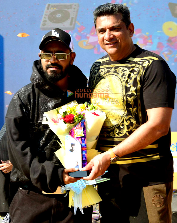 photos emiway bantai elvish yadav and others attend malad masti season 9 4