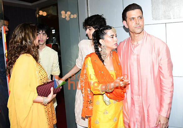 Photos: Hrithik Roshan and Saba Azad and others snapped in Bandra Photos: Hrithik Roshan and Saba Azad and others snapped in Bandra