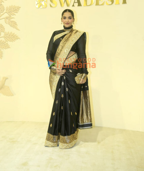 photos jackie shroff anupama chopra and others snapped at swadesh event 924 4