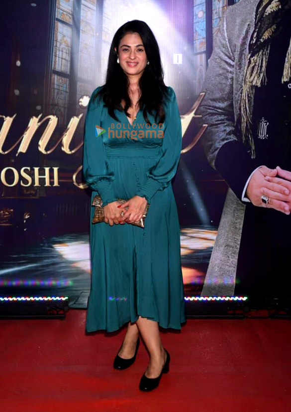 photos john abraham sonu nigam neil nitin mukesh and others attend the grand release of roohaniyat 26