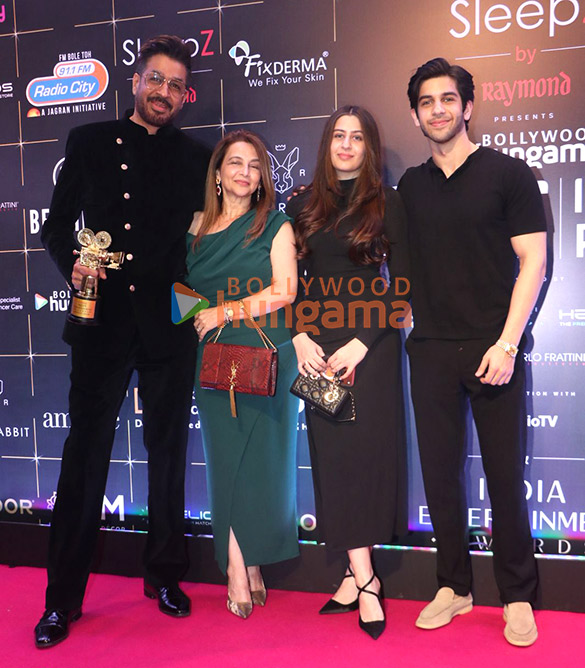 photos kriti sanon ameesha patel ahaan panday aneet padda elnaaz norouzi sanjeeda sheikh and others grace the red carpet and awards ceremony of bollywood hungama ott india fest 2025 00 18