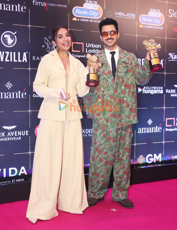 photos kriti sanon ameesha patel ahaan panday aneet padda vicky kaushal rakul preet singh and others grace the red carpet and 3 photos kriti sanon ameesha patel ahaan panday aneet padda vicky kaushal rakul preet singh and others grace the red carpet and 3