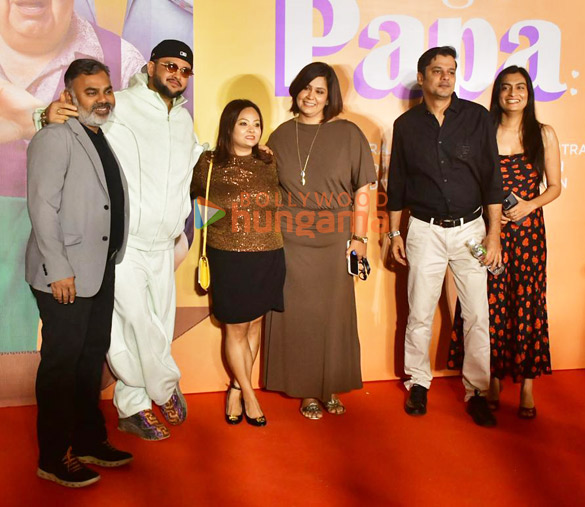 photos prajakta koli maniesh paul kunal khemu soha ali khan and others grace the premiere of single papa 13