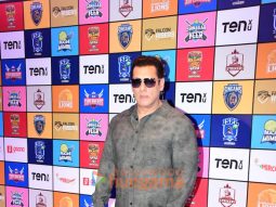 Photos: Salman Khan, Hrithik Roshan, Ajay Devgn, Akshay Kumar, Saif Ali Khan and others grace the Season 3 Player Auction of Indian Street Premier League (ISPL)
