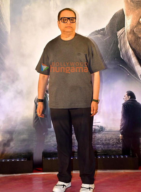 photos salman khan sunny deol bobby deol and others attend special screening of ikkis 9 3