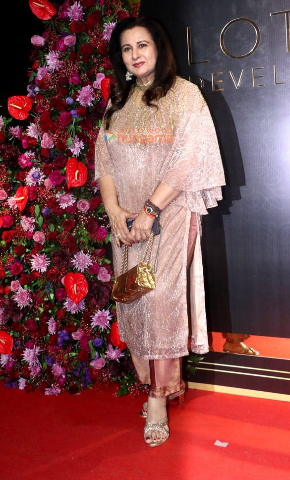 photos shriya saran elli avrram richa chadha and others attend anand pandits birthday bash 24
