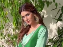 Teal kajal taking over the glam game today! Kriti Sanon