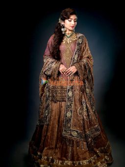 Celeb Photos Of Sara Arjun