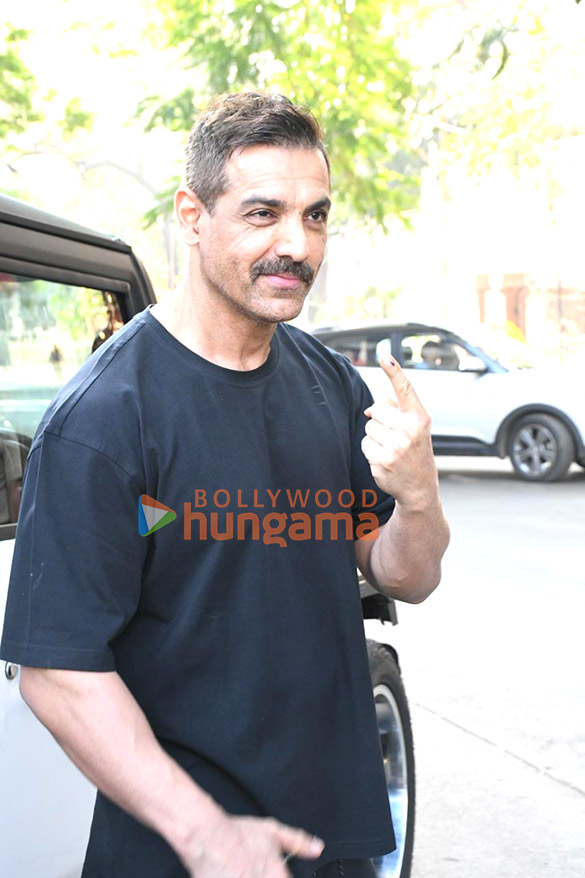 photos john abraham suniel shetty junaid khan punit malhotra and others snapped outside voting booth in bandra 2