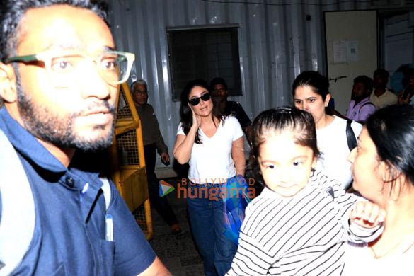 photos kareena kapoor khan snapped at gateway of india mumbai 1