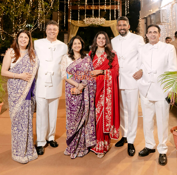 Photos: Ranjeet, Jaaved Jaaferi, Madhur Bhandarkar, Sanjeev Kapoor, Ashish Chowdhry and others snapped at the annual Parsi Bhonu hosted by economist Shivdutt Das