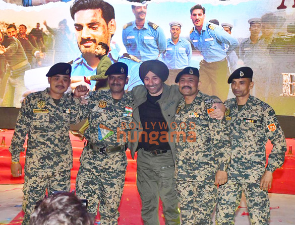 photos sunny deol varun dhawan ahan shetty and others grace ghar kab aaoge song launch from film border 2 2