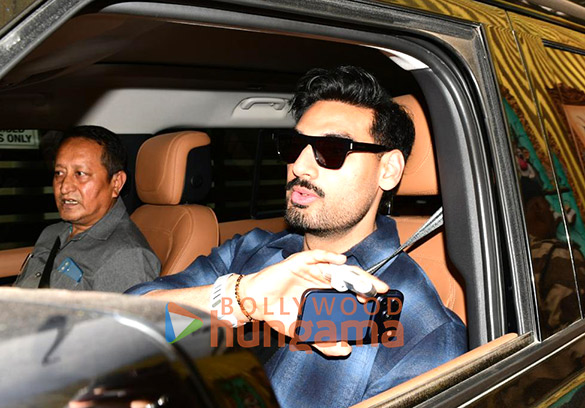 photos varun dhawan ahan shetty bhushan kumar and binnoy k gandhi snapped at kalina airport 2