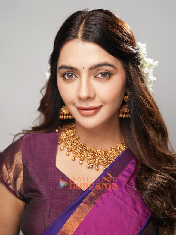 ruhi singh 987 2