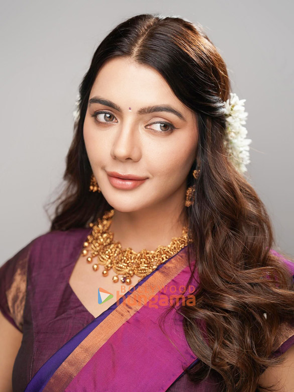 ruhi singh 987 3