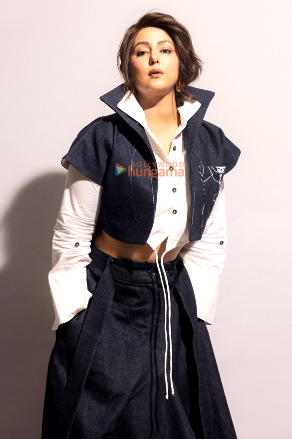 hina khan 2 89