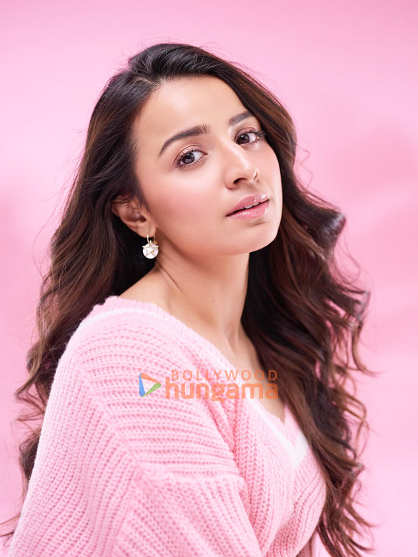 mahima makwana 333 3