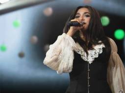 “Preparing for my independent journey”: Monali Thakur hints at new songs at Kala Ghoda Arts Festival