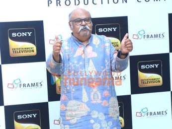 Photos: Akshay Kumar, Anil Kapoor, Radhikka Madan, Saurabh Shukla and others snapped on the sets of Wheel Of Fortune