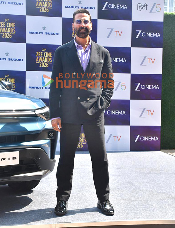 photos akshay kumar tamannaah bhatia and others attend the press conference of zee cine awards 2026 8