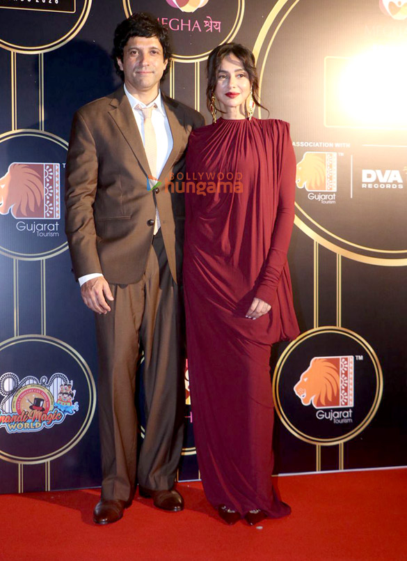 photos alaya f rakul preet singh ishaan khatter sahher bambba manoj bajpayee mona singh and others grace the iconic gold awards 2026 8