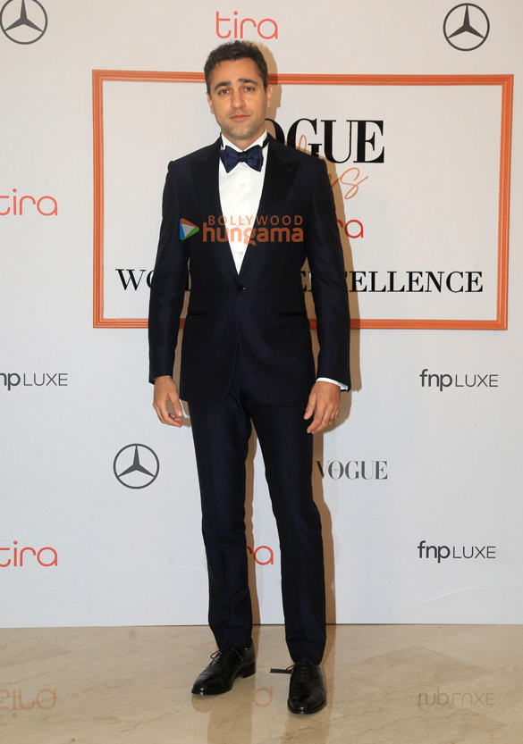 Photos: Imran Khan, Twinkle Khanna, Gauri Khan and other celebs snapped at Vogue event at Trident Nariman Point Photos: Imran Khan, Twinkle Khanna, Gauri Khan and other celebs snapped at Vogue event at Trident Nariman Point