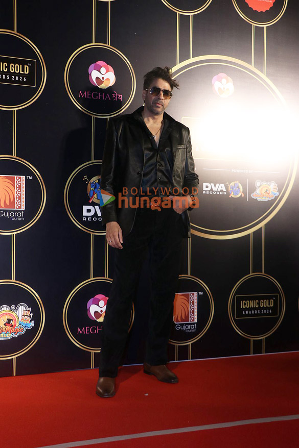 photos ishaan khatter sahher bambba mona singh sajid nadiadwala and others grace the iconic gold awards 2026 4