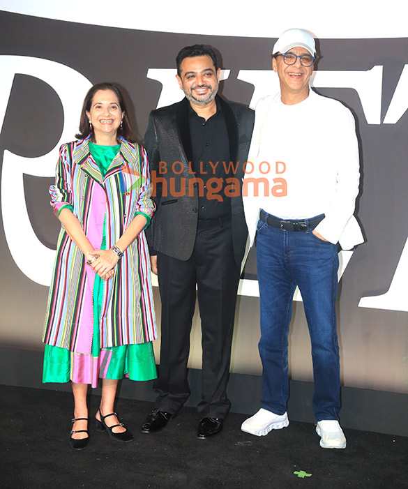 photos salman khan akshay kumar twinkle khanna nimrat kaur and others grace the launch of variety magazine 14