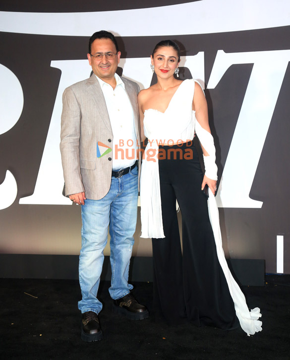 photos salman khan akshay kumar twinkle khanna nimrat kaur and others grace the launch of variety magazine 17 3