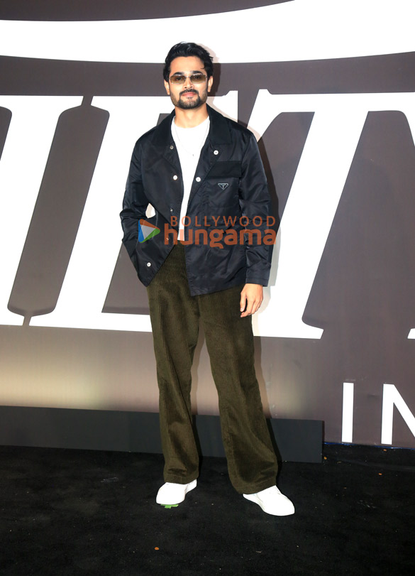 photos salman khan akshay kumar twinkle khanna nimrat kaur and others grace the launch of variety magazine 5 3