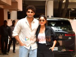 Photos: Siddhant Chaturvedi and Mrunal Thakur snapped during Do Deewane Seher Mein promotions
