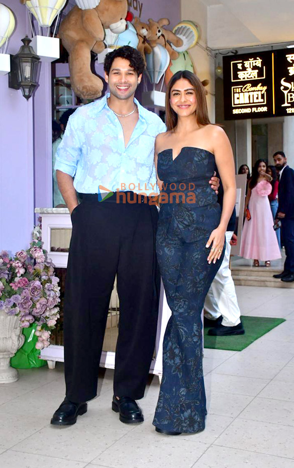 photos siddhant chaturvedi and mrunal thakur snapped promoting their film do deewane seher mein 1