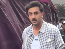 RK pose for media! Ranbir Kapoor