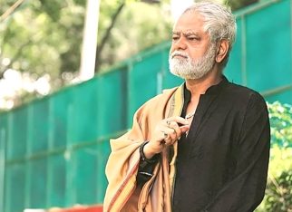 When Sanjay Mishra rubbed ash from a burning pyre on his body and shocked his father-in-law: “People still asked for selfies”