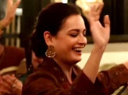 Dia Mirza & Urmila Matondkar enjoying the evening