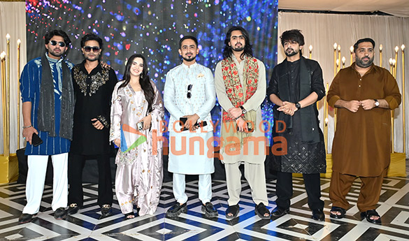 तस्वीरें: म्यूजिक एल्बम 'अल्लाह हू अल्लाह हू' के लॉन्च पर नजर आए सेलेब्स