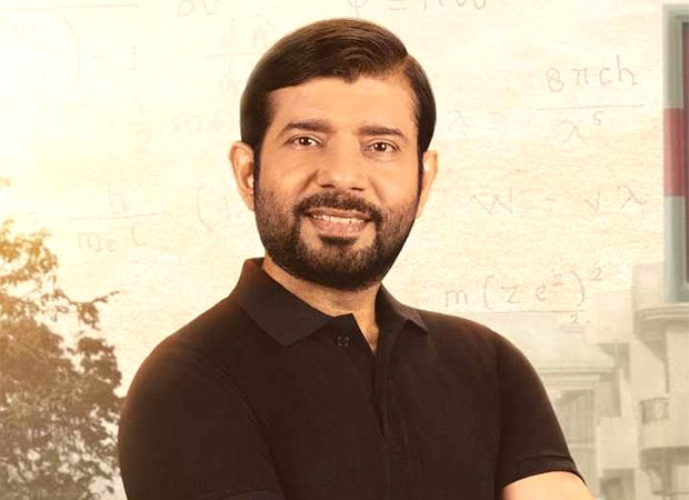 Hello Bachhon debuts on Netflix: Manoj Bajpayee to Randeep Hooda, celebs root for Viineet Kumar Siingh