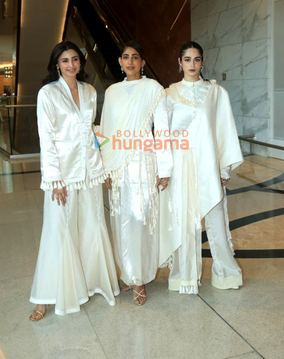 photos ananya panday daisy shah shantanu maheshwari aditya seal and others attend lakme fashion week 2026 6