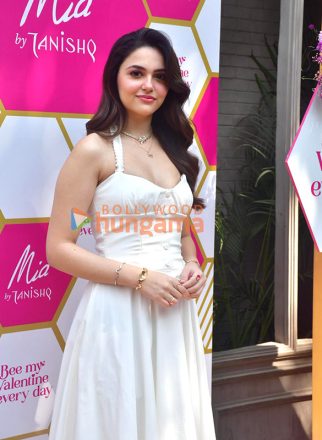 Photos: Aneet Padda snapped attending an event in Juhu