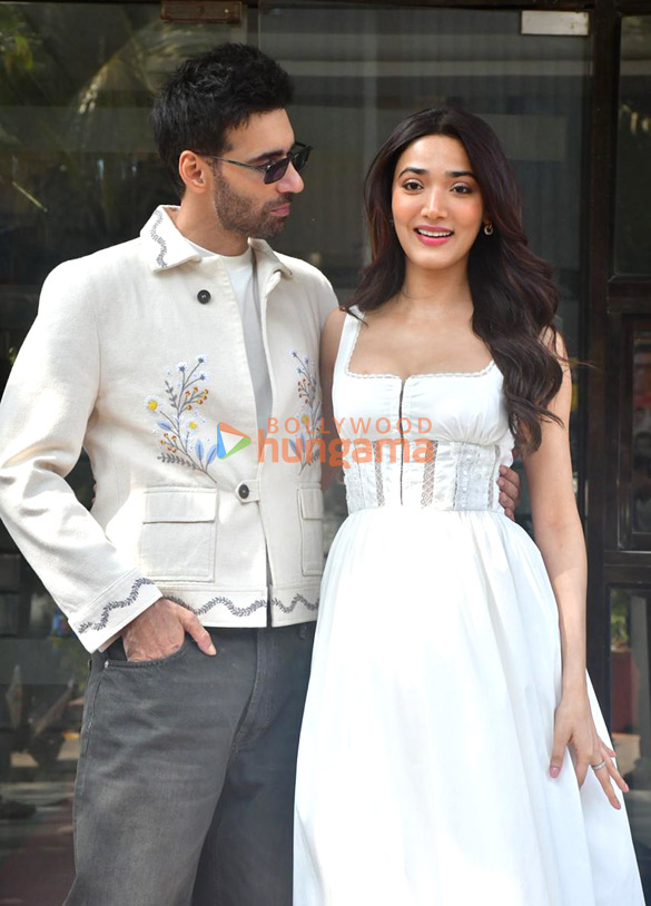 photos avinash tiwary and medha shankr snapped promoting their upcoming film ginny weds sunny 2 6
