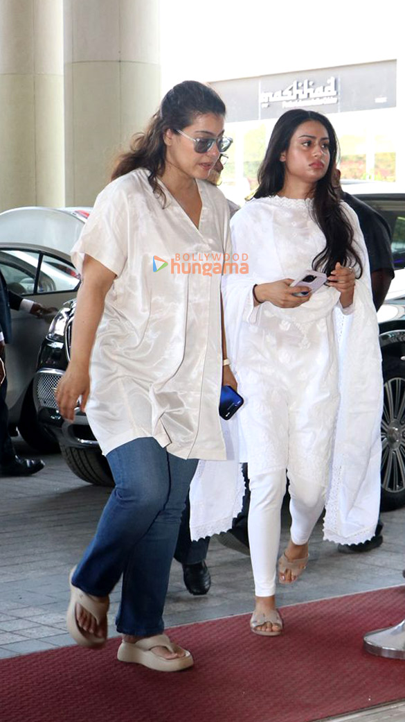 photos celebs attend manish malhotras mothers prayer meet 2