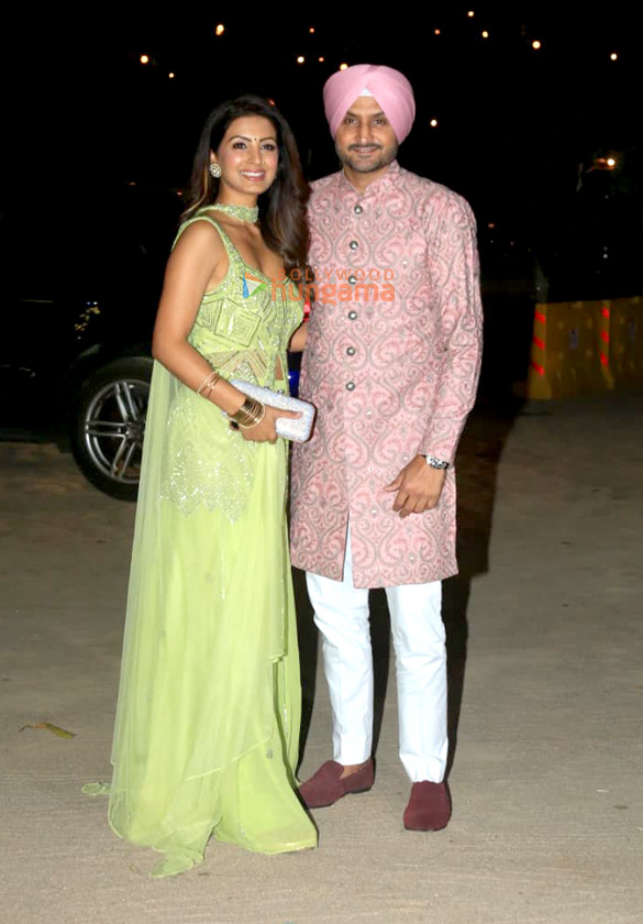 Photos: Harbhajan Singh, Geeta Basra, Yuvraj Singh and others attend Arjun Tendulkar’s sangeet ceremony Photos: Harbhajan Singh, Geeta Basra, Yuvraj Singh and others attend Arjun Tendulkar’s sangeet ceremony