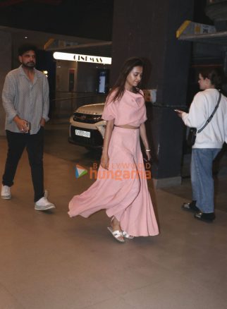 Photos: Karan Kundrra and Tejasswi Prakash snapped at PVR, Juhu