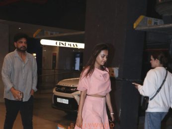 Photos: Karan Kundrra and Tejasswi Prakash snapped at PVR, Juhu