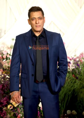 Photos: Salman Khan, Aamir Khan, Anil Kapoor, Rani Mukerji, Rekha, Rakesh Roshan and others attend Sooraj Barjatya’s daughter Eesha Barjatya’s wedding