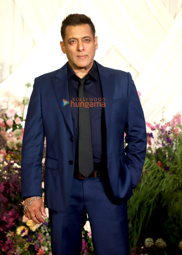 Photos: Salman Khan, Aamir Khan, Anil Kapoor, Rani Mukerji, Rekha, Rakesh Roshan and others attend Sooraj Barjatya’s daughter Eesha Barjatya’s wedding