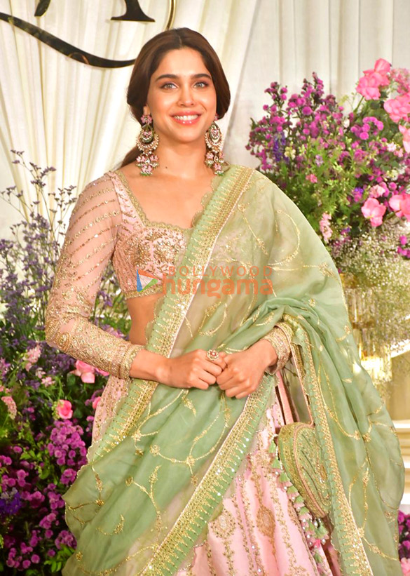 photos salman khan aamir khan anil kapoor rani mukerji rekha rakesh roshan and others attend sooraj barjatyas daughter eesha barjatyas wedding 114 1