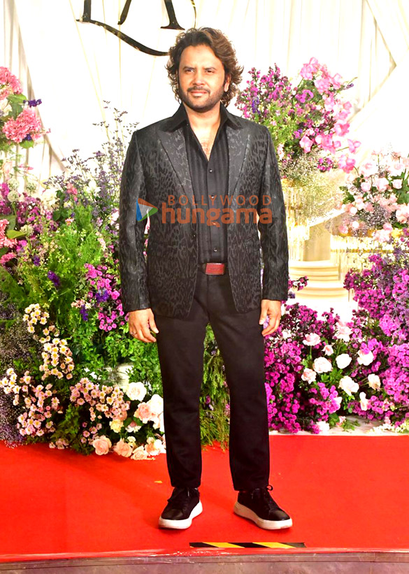 photos salman khan aamir khan anil kapoor rani mukerji rekha rakesh roshan and others attend sooraj barjatyas daughter eesha barjatyas wedding 2