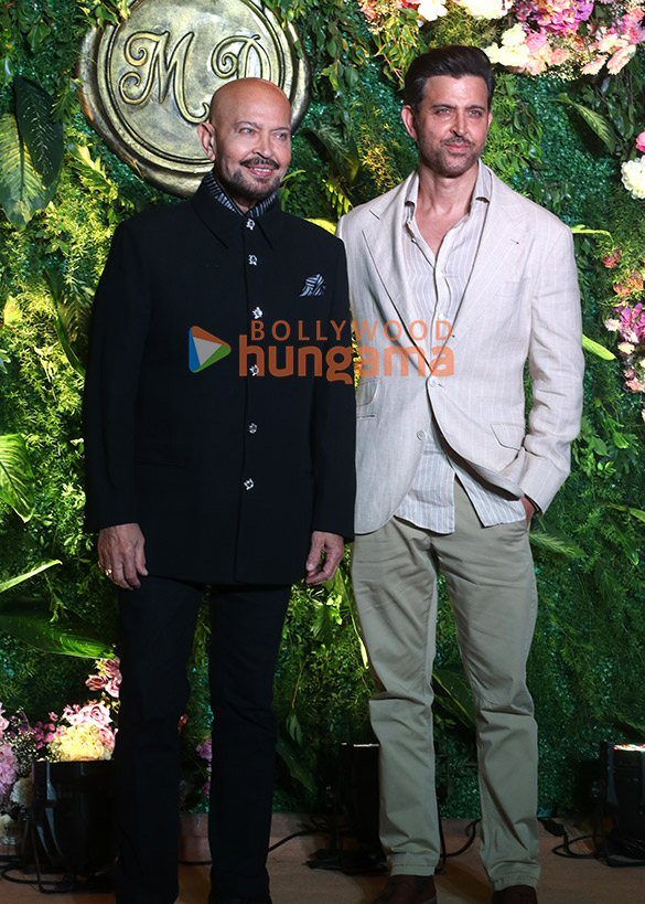 photos salman khan aamir khan tiger shroff farhan akhtar and others at komal nahtas son mohak nahtas wedding reception 4